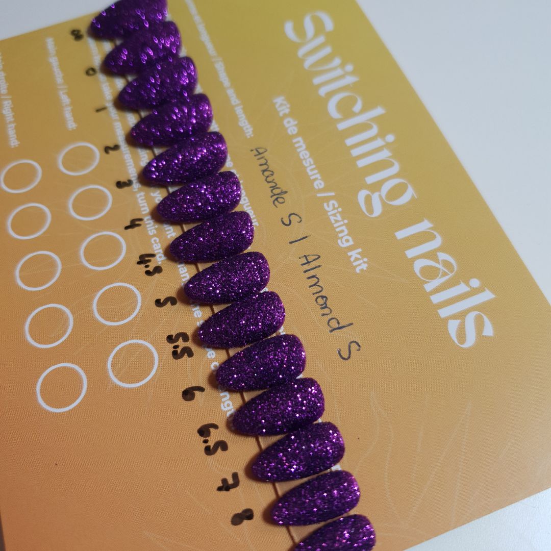 Ready to wear "prom dress" press-on nails 3